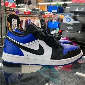 Air Jordan 1 Low Royal Toe Size 11